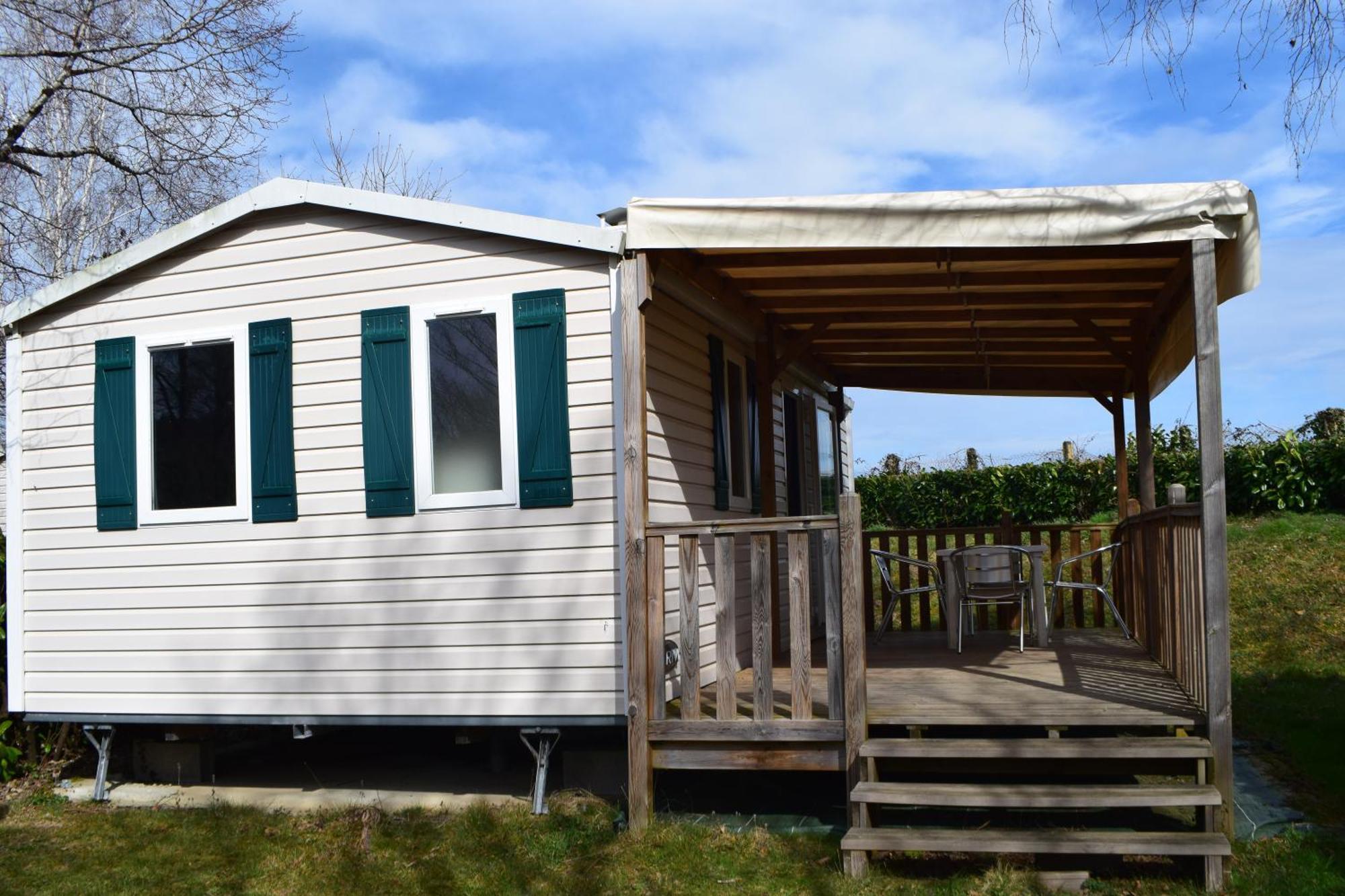 Camping De Ladignac Le Long Bel Air Exterior photo