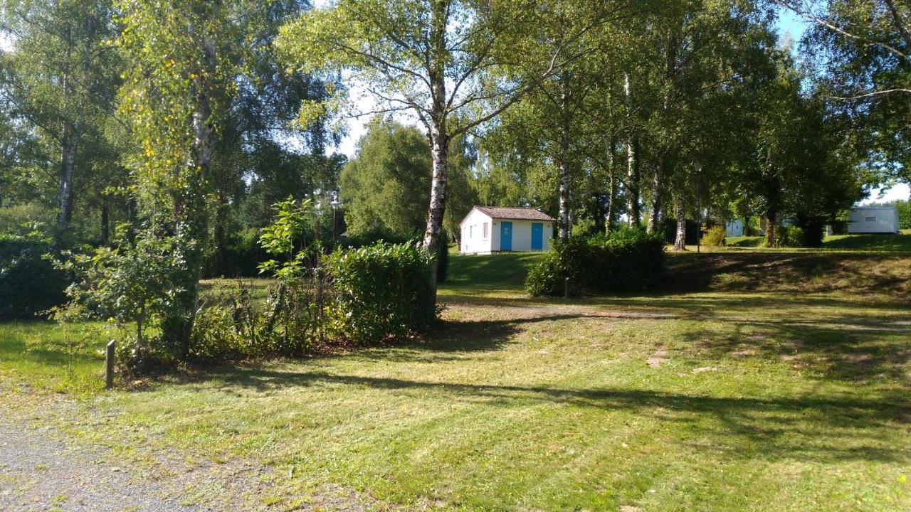 Camping De Ladignac Le Long Bel Air Exterior photo