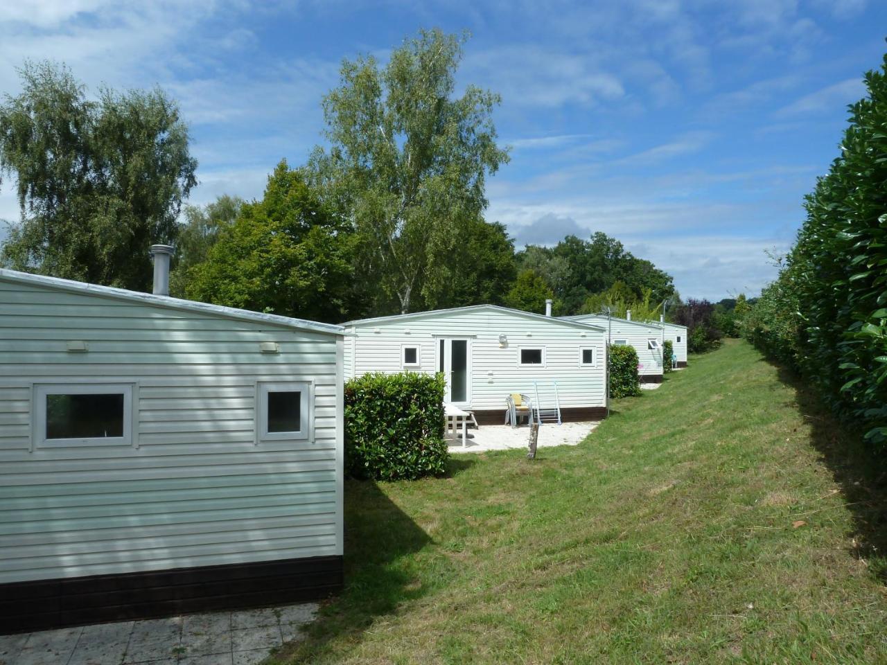 Camping De Ladignac Le Long Bel Air Exterior photo