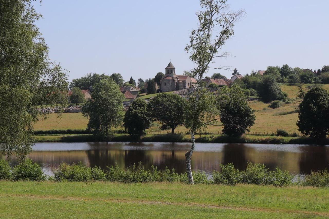 Camping De Ladignac Le Long Bel Air Exterior photo
