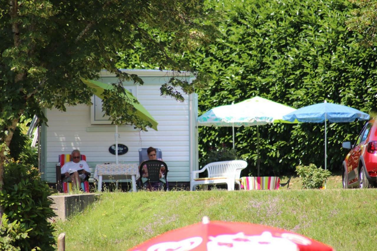 Camping De Ladignac Le Long Bel Air Exterior photo